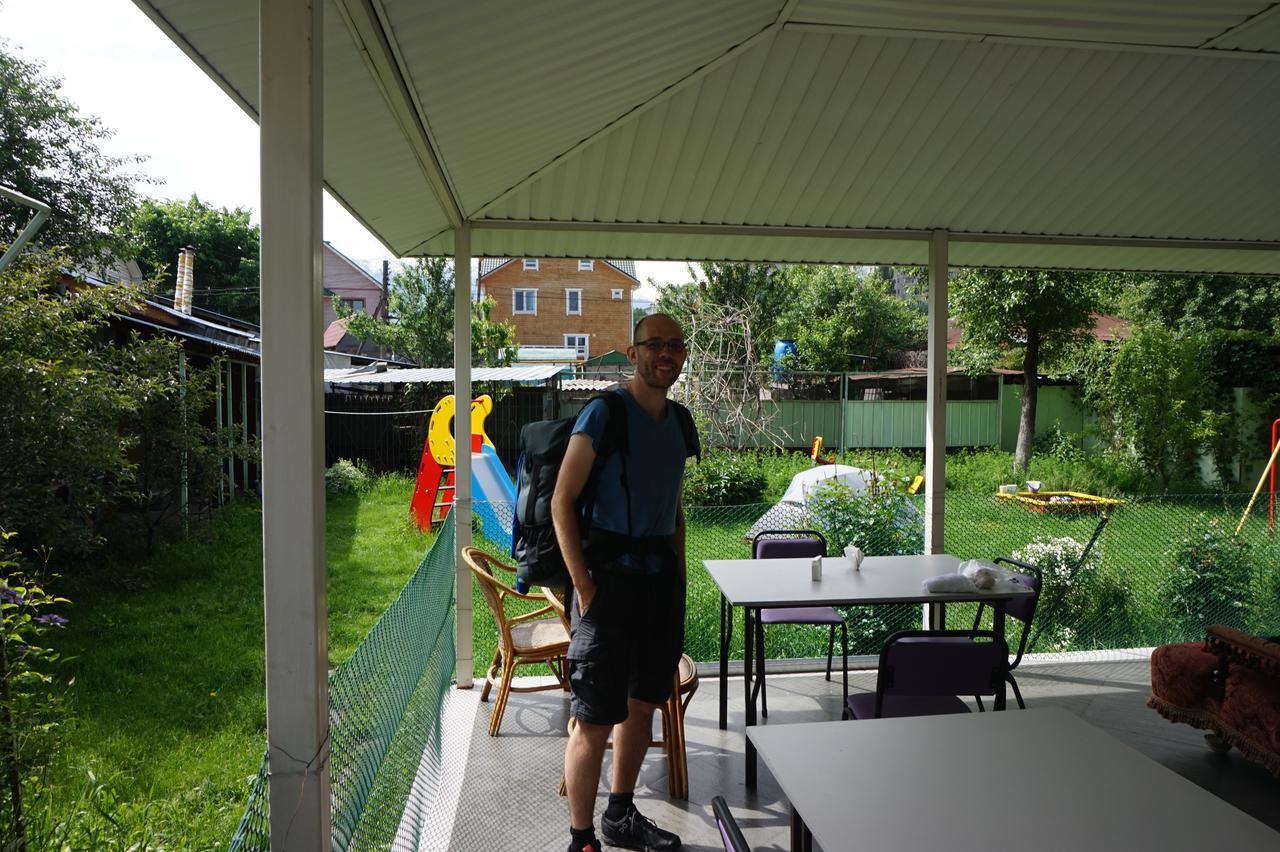 "European" Backpackers Hostel In Алма Ата Екстериор снимка